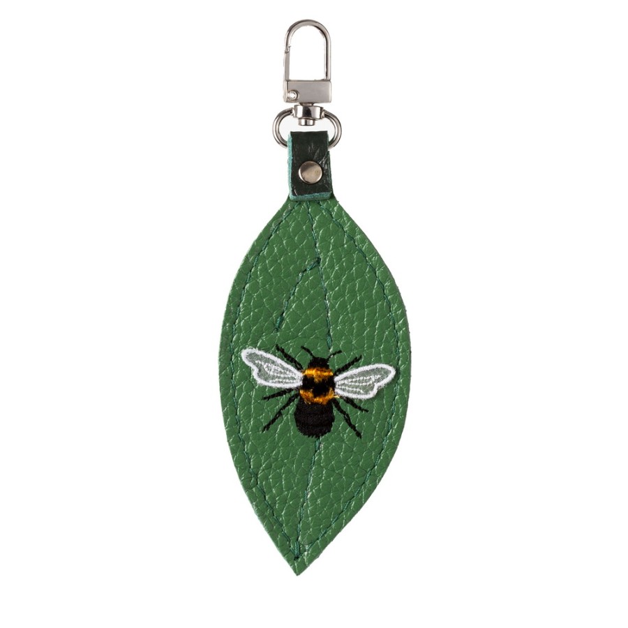  LIST BEE