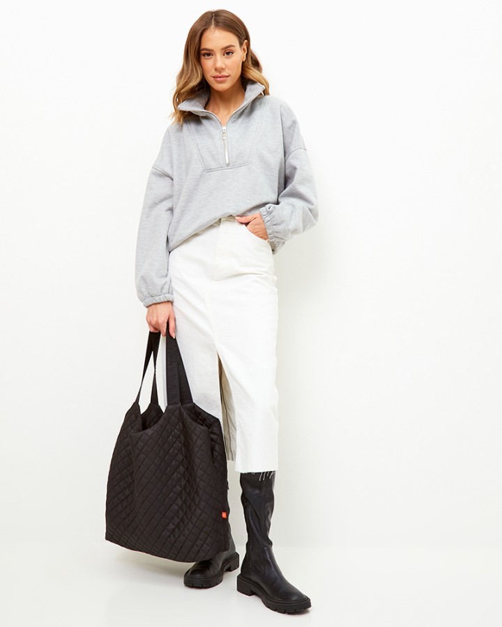 YOGA HOBO BLACK