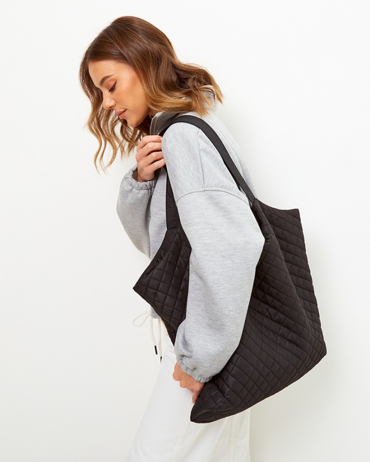 YOGA HOBO BLACK