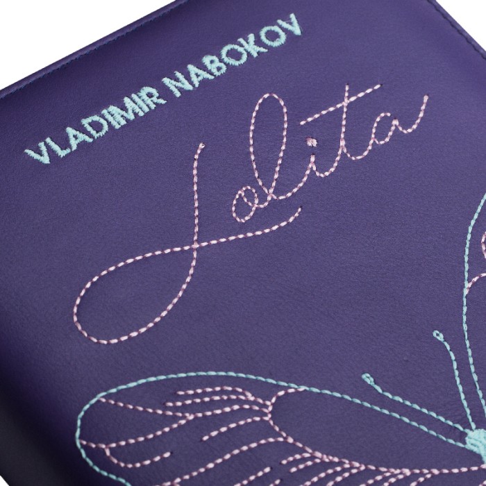 Клатч-книга «Лолита»