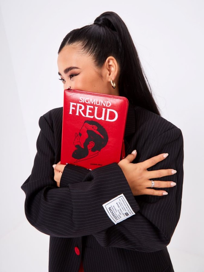 КЛАТЧ КНИГА FREUD 