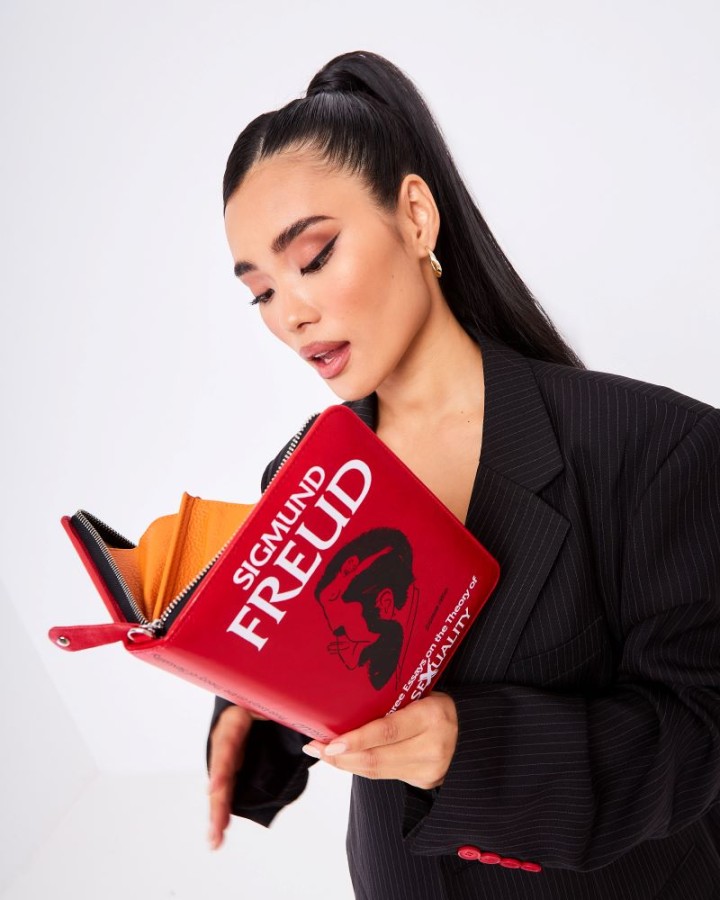 КЛАТЧ КНИГА FREUD 
