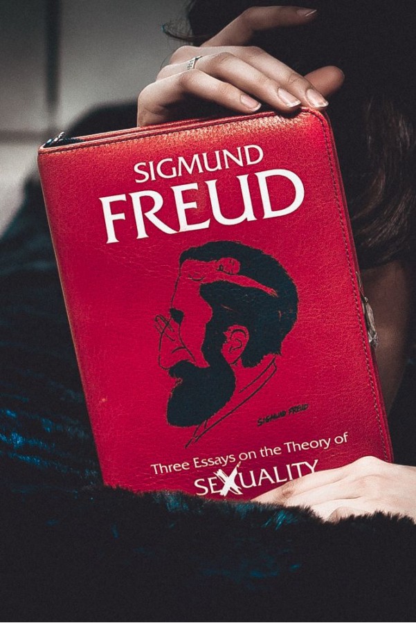 КЛАТЧ КНИГА FREUD 